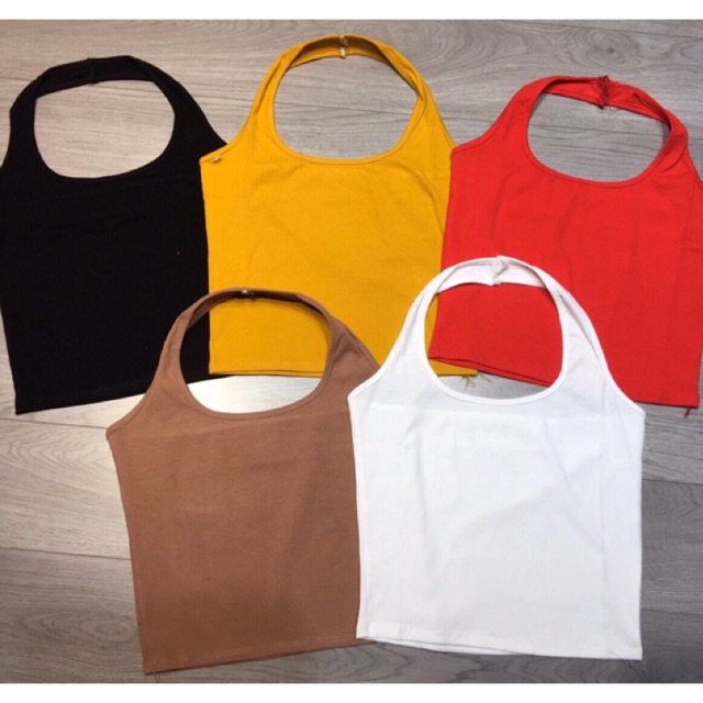 Áo 3 lỗ cổ yếm