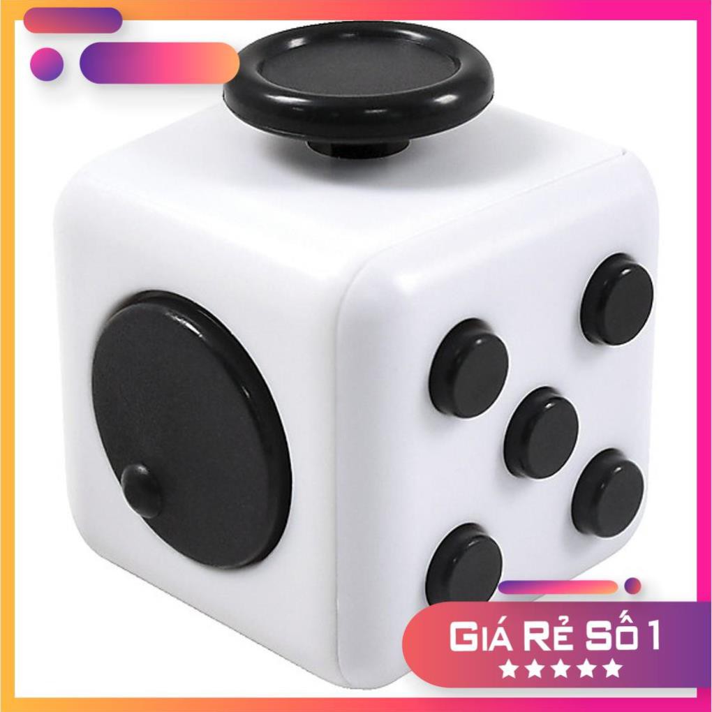 Sale lớn:  Fidget Cube Quà tặng Kì Diệu giảm stress màu ngẫu nhiên (tặng 02 Xúc Xắc Xí Ngầu)