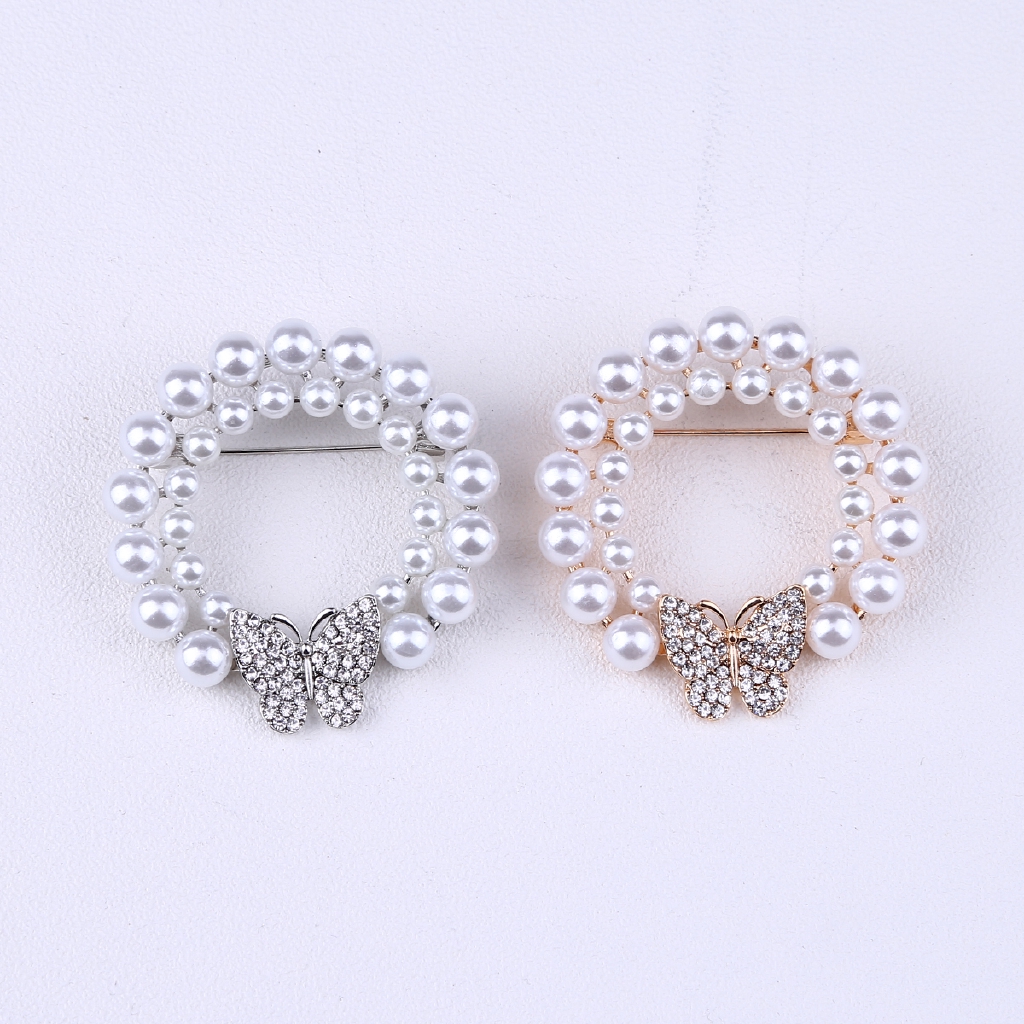 Ghim cài áo hình bươm bướm màu vàng / bạc đính 2 vòng ngọc trai giả xinh xắn