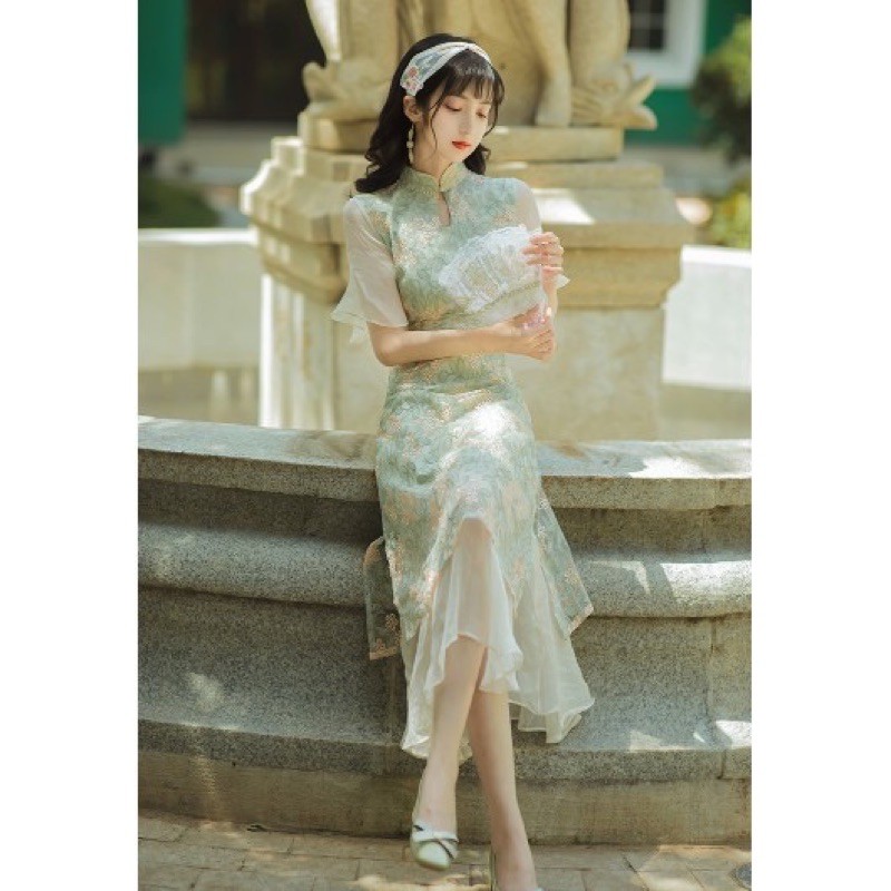 Sườn xám cách tân tiểu thư màu xanh vintage