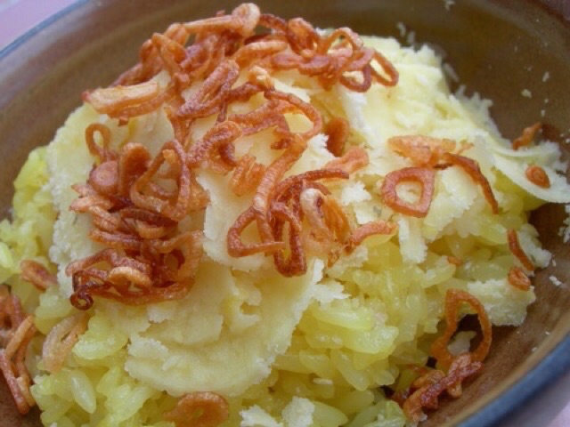 1kg Hành phi giòn loại 2