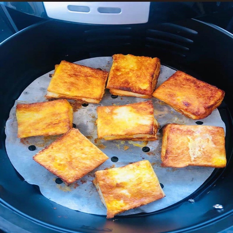 SET 2 XẤP GIẤY NẾN ĐỤC LỖ LÓT NỒI CHIÊN KHÔNG DẦU