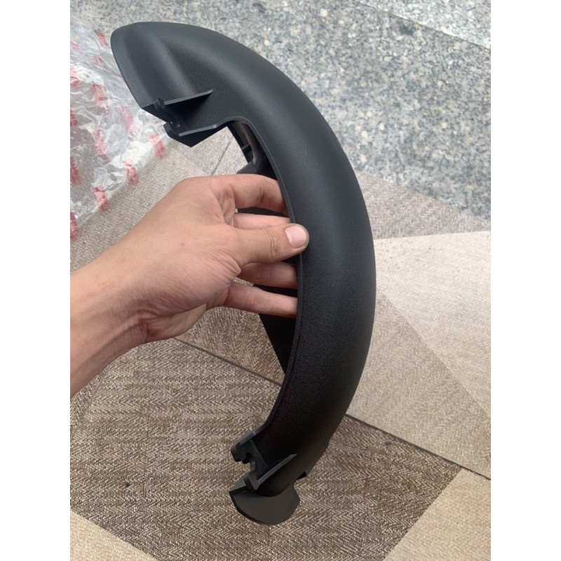 Rè chắn bùn sau cuxi chính hãng yamaha