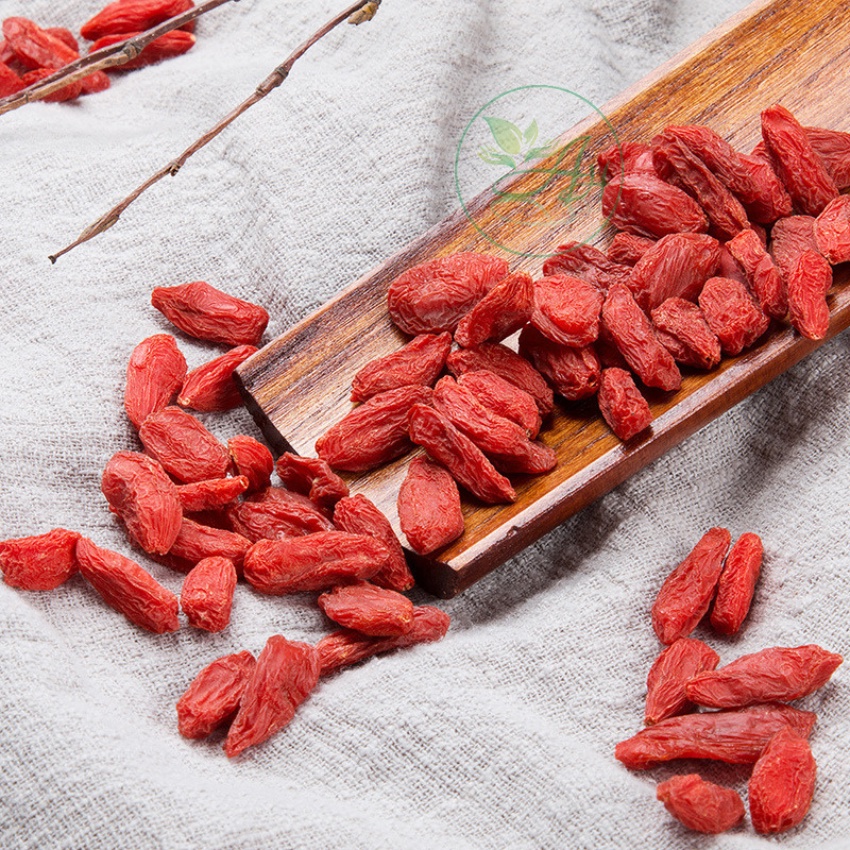 Kỷ Tử Đỏ  200gr Sấy Khô Quả To Đỏ Đều Giúp Đẹp Da, Bổ Máu, Dễ Ngủ, Sáng Mắt
