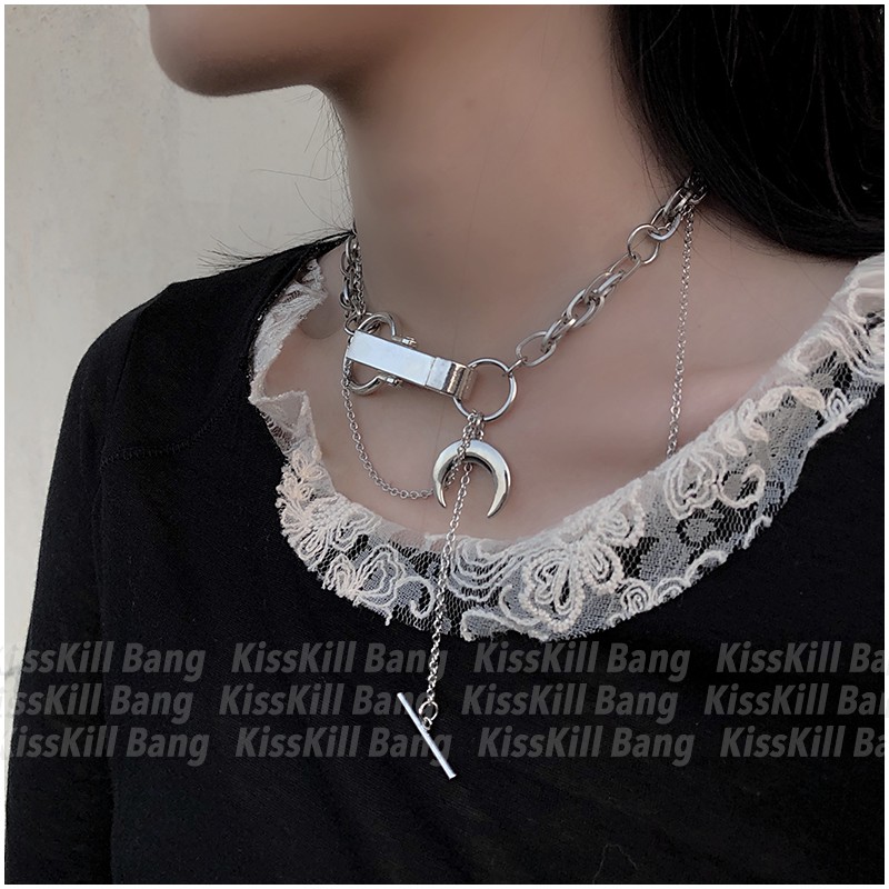 Dây Chuyền Thép Titan Mặt Hình Mặt Trăng Phong Cách Retro