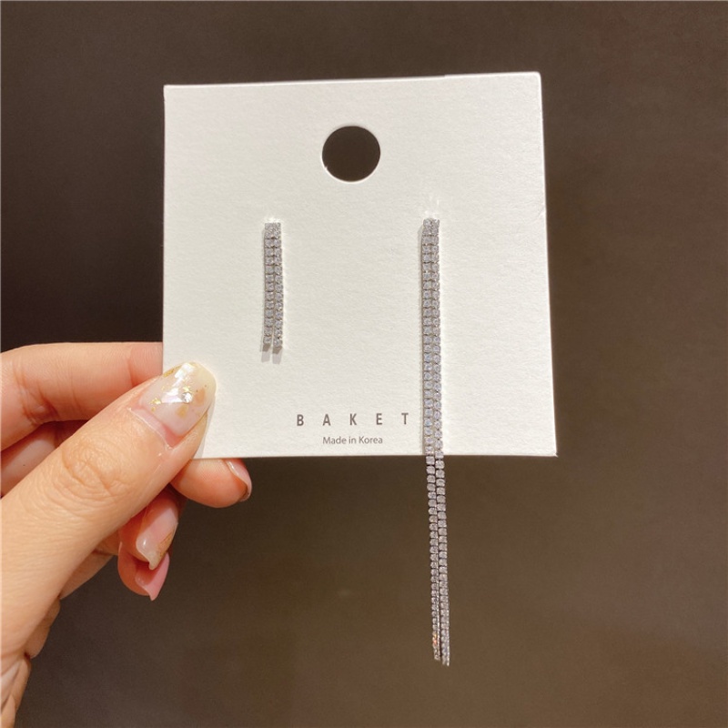 Đôi Bông Tai Dáng Dài Đính Đá Thời Trang Cho Nữ