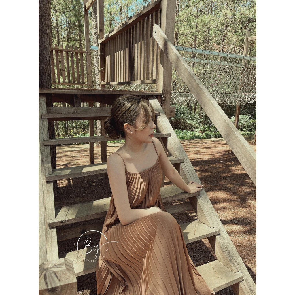 [HOT HIT] Maxi Lụa 2 Dây Dập Li Mặc Suông Hay Thắt Dây Freesize - Đầm 2 Dây Dáng Suông Bất Chấp Mọi Kích Thước | BigBuy360 - bigbuy360.vn