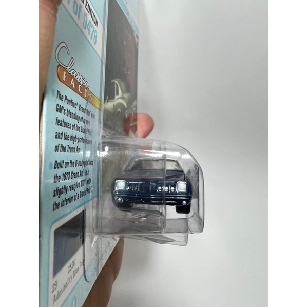 Johnny lightning - 1973 Pontiac Grand Am - Xe mô hình tỉ lệ 1/64