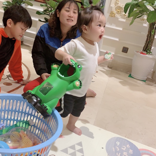 Áo trắng Hm - note tên FB và size