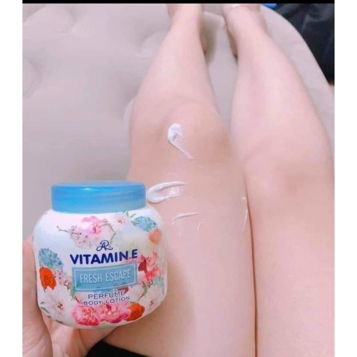 Kem dưỡng ẩm vitamin e Aron Thái Lan hương nước hoa 200ml