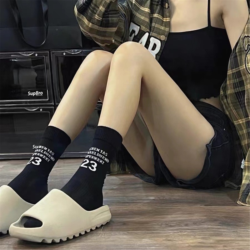 Xixi Tất Cotton Hoạ Tiết Chữ Và Số Thời Trang Cho Nữ