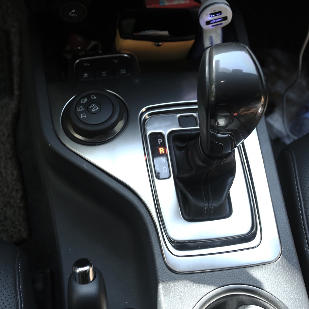 Miếng dán trang trí cho hộp số xe hơi Ford everest 2017-2019