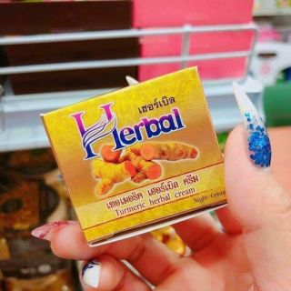 Kem nghệ herbal thái lan