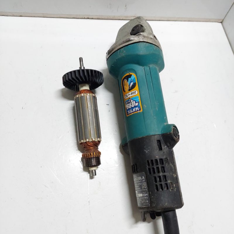 RUỘT MÁY MÀI MAKITA 9533 ĐIỆN 100V