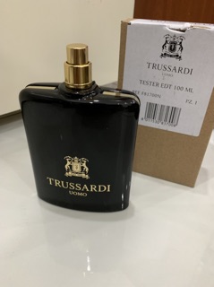 Nước hoa trussadi uomo 100ml tester (tặng 1 vials)
