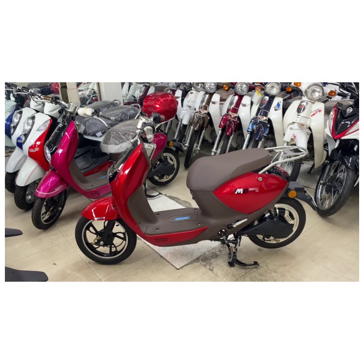 Xe máy điện Honda M8