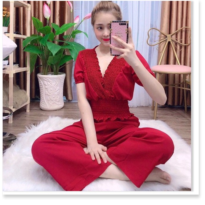 Sét đồ bộ áo kiểu nhúm eo cổ nhúm chữ V