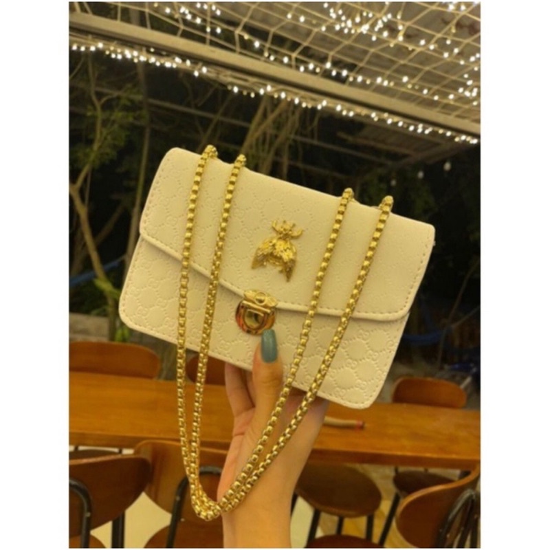 Túi Sách Nữ Khoá Ong sập Thiết kế Dây Đeo Xích Dồng chống cướp Giật Sang Trọng👜