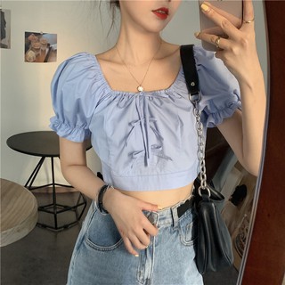 Áo croptop xanh thắt nơ