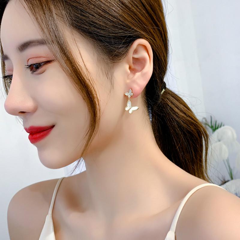 Khuyên Tai Dòng Hình Bướm Chốt Bạc S925 Đơn Giản Và Tự Nhiên Dành Cho Nữ