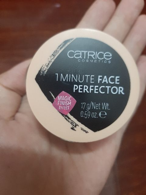 Phấn tươi Catrice 1 Minute Face Perfector ( Pháp )