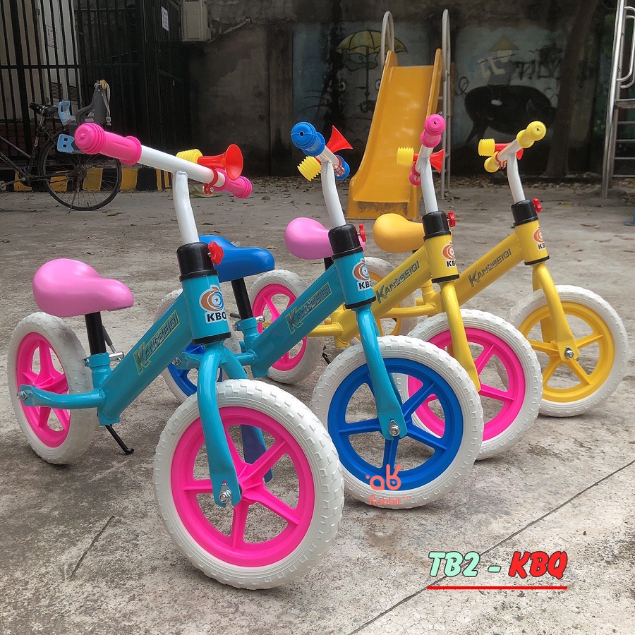 Xe chòi chân thăng bằng cân bằng 2 bánh đồ chơi vận động cho bé [XTB2]