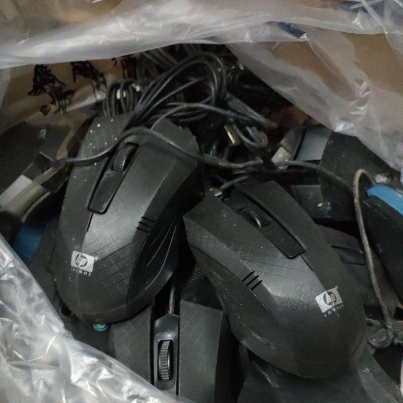 Chuột vi tính cổng USB thanh lý