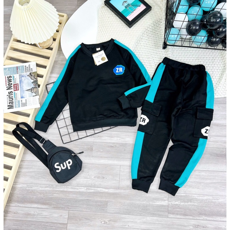 Bộ nỉ bé trai từ 20-29kg