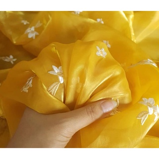 vải oganza óng thêu hoa