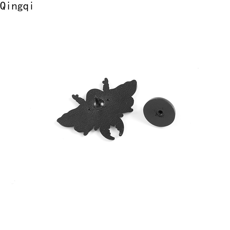 Ghim cài áo Miss Zoe hình hoạt họa phong cách cá tính