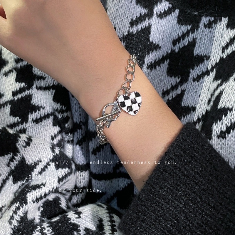 Vòng Tay Kim Loại Mặt Hình Trái Tim Phong Cách Hip Hop Thời Trang Cho Nam Nữ