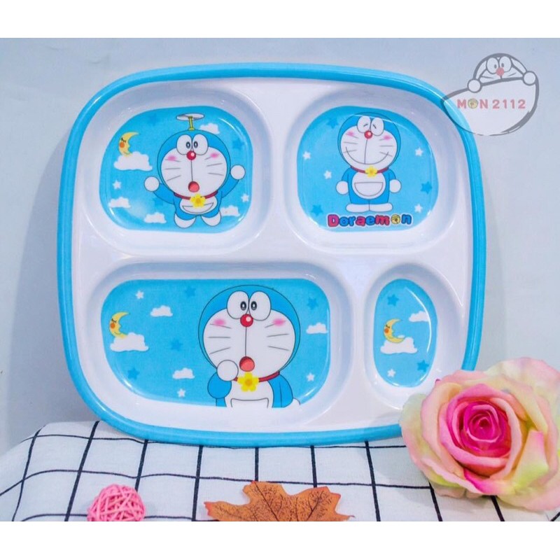 KHAY DĨA ĂN NHỰA MELAMINE DORAEMON DOREMON