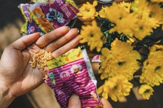 Mì tôm trẻ em an bình 30k/50 gói
