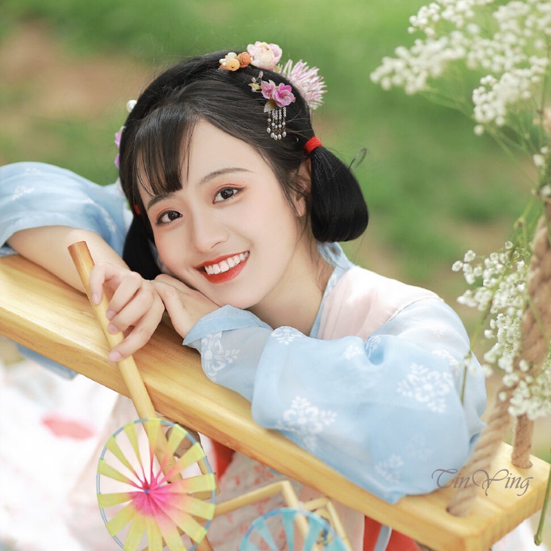 Trâm cài tóc GETNOIVAS bằng hợp kim không gây dị ứng họa tiết hoa phong cách Trung Hoa cổ điển cho bé gái mặc sườn xám