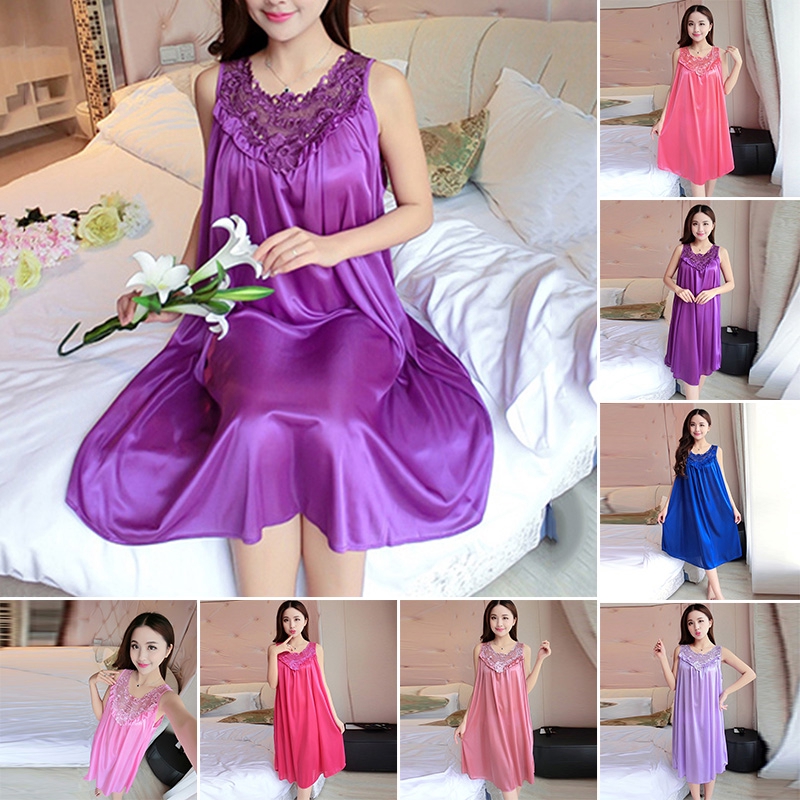 Áo choàng ngủ dáng dài phối ren hoa cho nữ | BigBuy360 - bigbuy360.vn