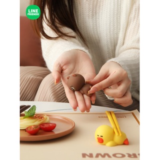 Gác đũa gấu brown và vịt sally( có ảnh fb)