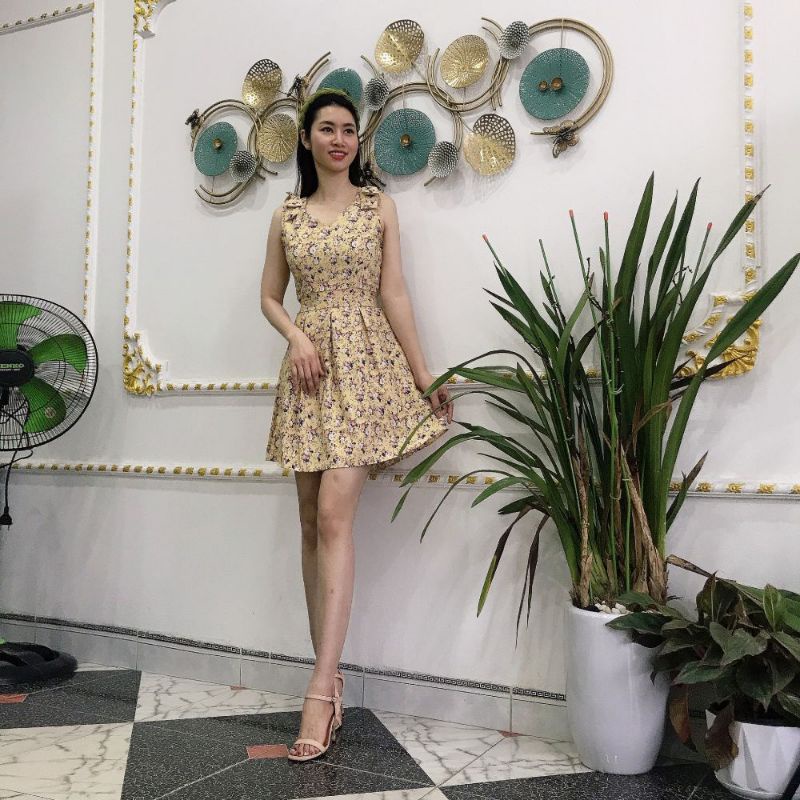 Đầm nữ nơ vai có quần đùi trong chất lụa 100D siêu mịn siêu mát | BigBuy360 - bigbuy360.vn