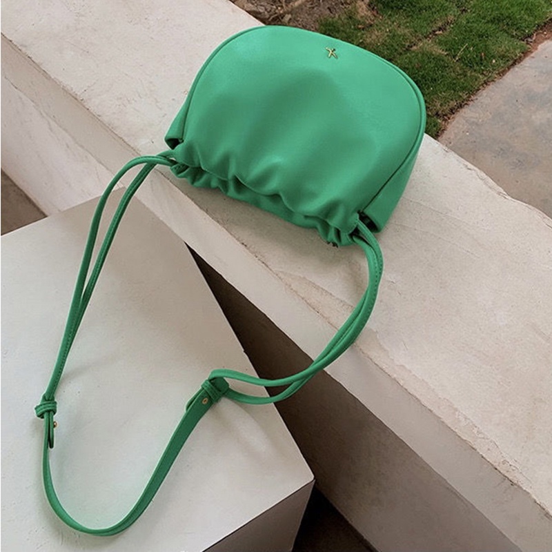 Túi đeo chéo IELGY bằng da mềm thời trang Hàn Quốc sành điệu tùy chọn màu sắc cho nữ