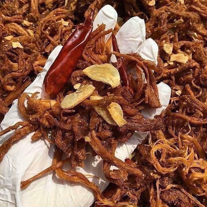 Khô heo cháy tỏi hũ 300g, Ăn vặt MiXu Food- đồ khô (LOẠI 1 THƯỢNG HẠNG)- Hoàn đổi 100% nếu ko đúng mô tả | BigBuy360 - bigbuy360.vn