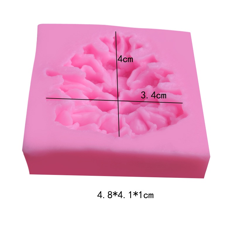 Khuôn làm bánh kẹo hình quả thông Giáng sinh xinh xắn