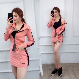 Set áo khoác phối chân váy