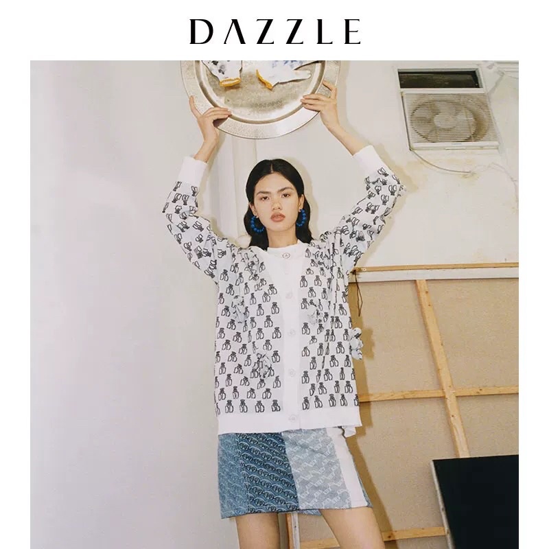 Áo len hoạ tiết Dazzle