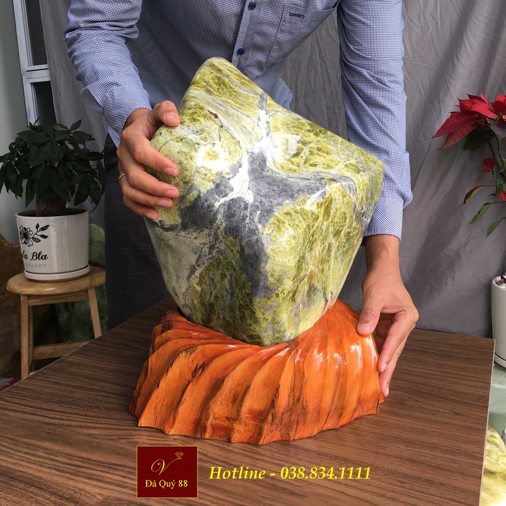 Cây Đá Phong Thủy Đá Sepentine Tự Nhiên Xanh Lá Cao 46cm
