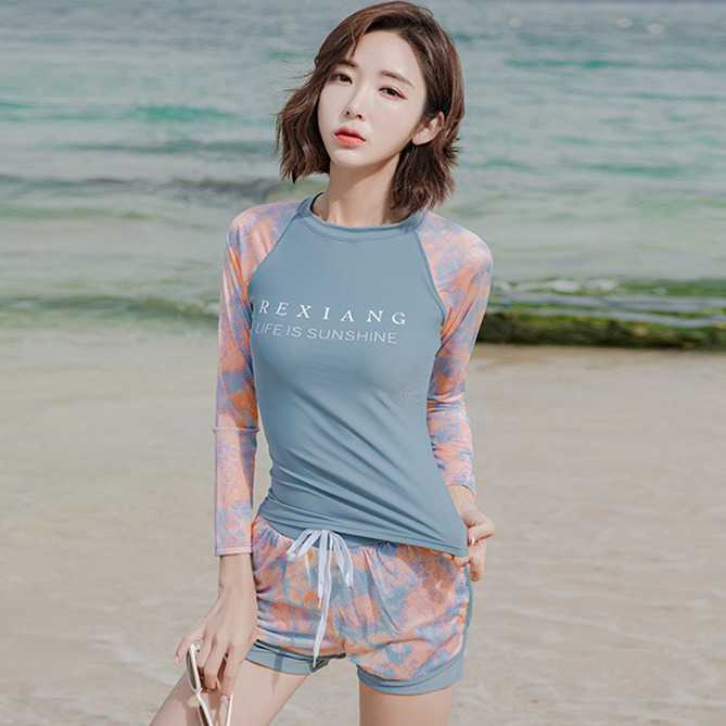 【Hàng sẵn sàng】thiết kế cảm giác áo tắm phụ nữ retro in dài tay tách trong bảo vệ kem chống nắng chống chói áo tắm thể thao suối nước nóng~666~ | BigBuy360 - bigbuy360.vn