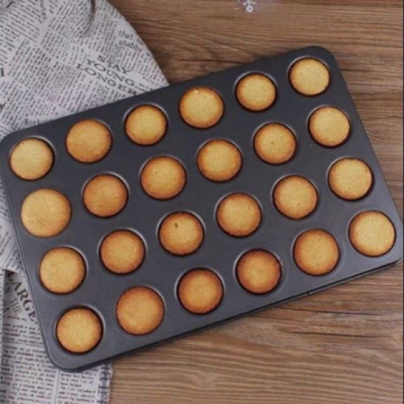 Khuôn cupcake 24 lỗ nhỏ