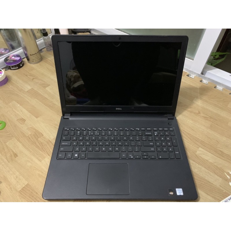 Laptop Dell Vostro V3559
