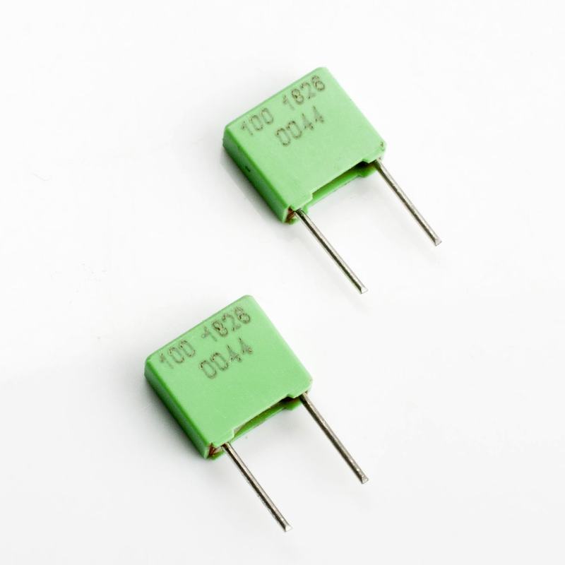 1 Tụ Điện Kim Loại Polyester Veshay ERO MKT1826 100V 104 0.1uf 100nf