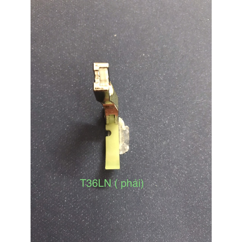 Chân vịt nhựa máy may 1 kim