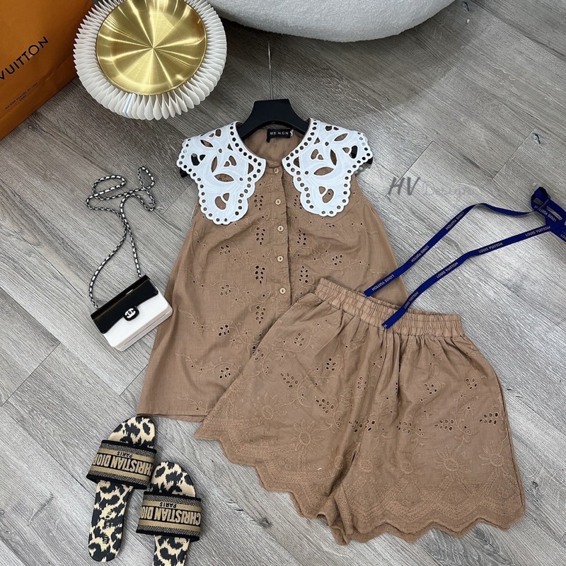 Set bộ áo ba lỗ cổ ren + quần sooc