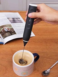 Máy đánh trứng cầm tay
